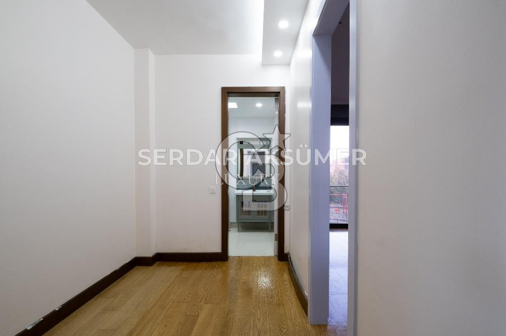 PARK CADDESİ SİTE İÇERİSİNDE 4+1 SATILIK LÜKS DAİRE
