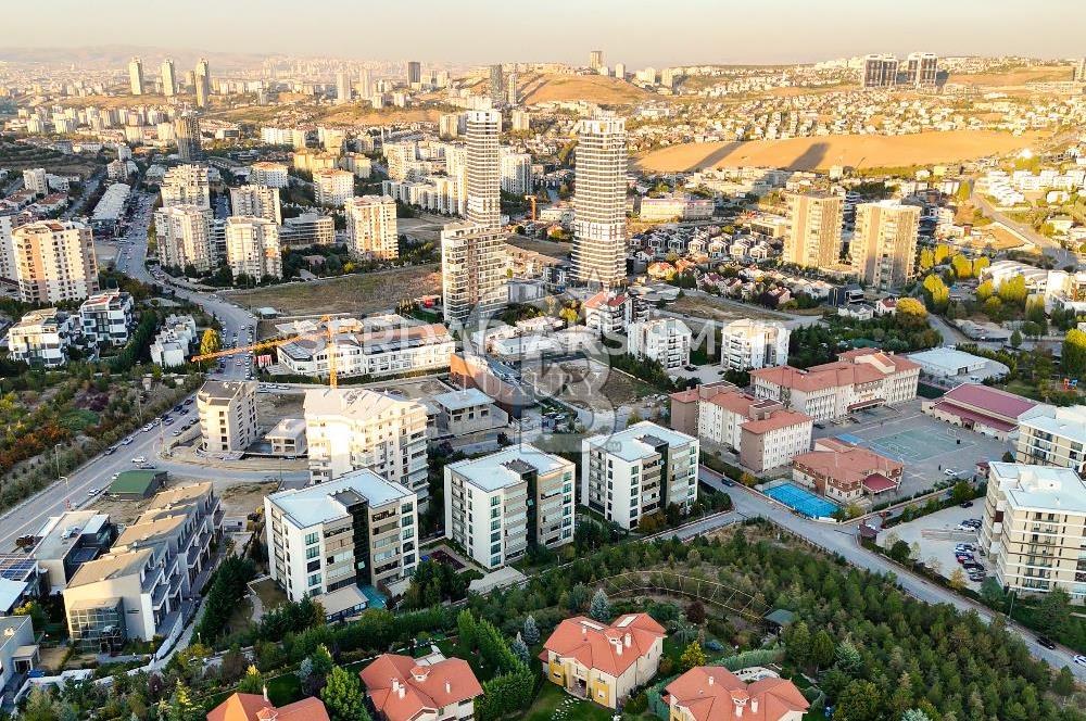 PARK CADDESİ SİTE İÇERİSİNDE 4+1 SATILIK LÜKS DAİRE