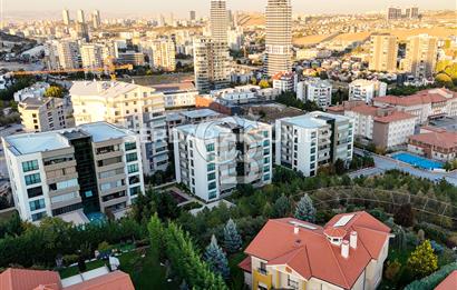 PARK CADDESİ SİTE İÇERİSİNDE 4+1 SATILIK LÜKS DAİRE