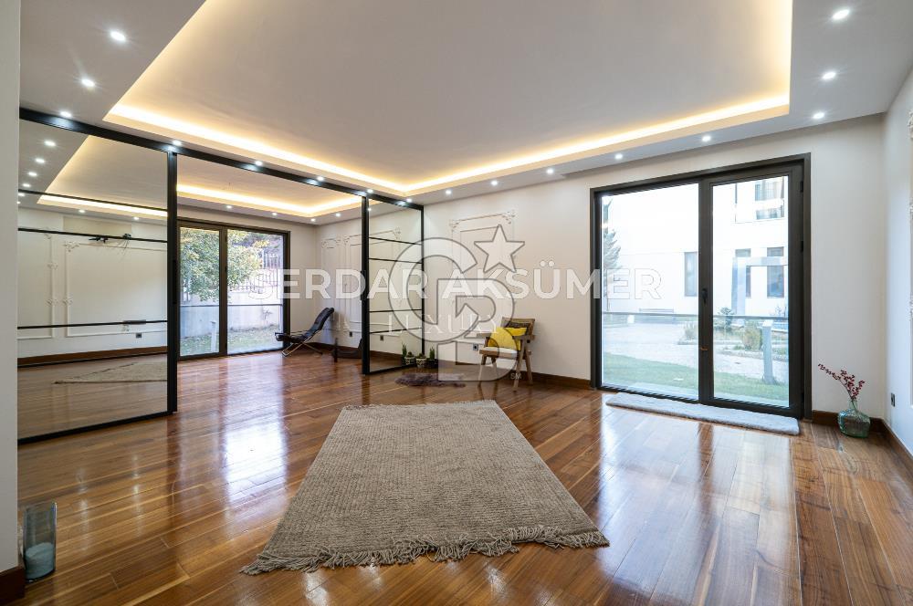 PARK CADDESİ SİTE İÇERİSİNDE 4+1 SATILIK LÜKS DAİRE