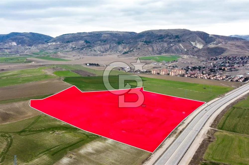 AYAŞ MERKEZ DE YERLEŞİME 300 METRE 15 DÖNÜM YATIRIMLIK ARSA