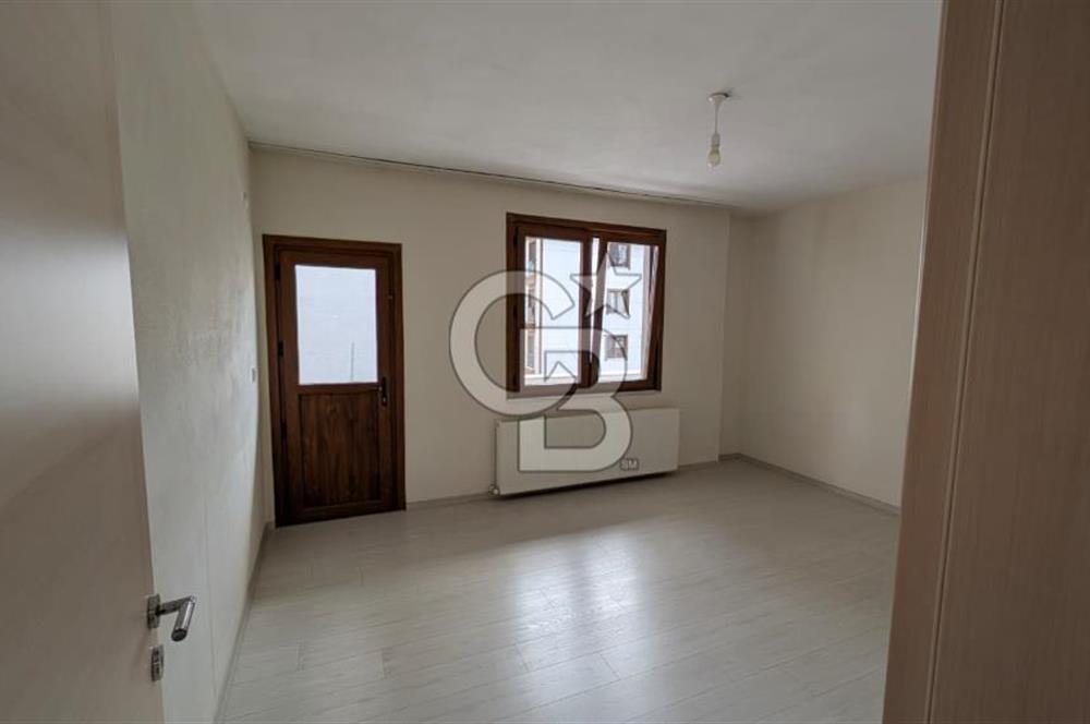 Pendik Güllü Bağlar Mah. Tandoğan Cad. KİRALIK 2+1 Daire.