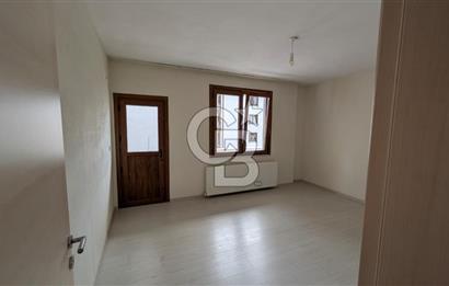 Pendik Güllü Bağlar Mah. Tandoğan Cad. KİRALIK 2+1 Daire.