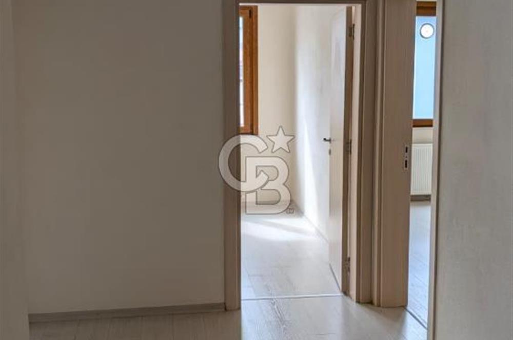 Pendik Güllü Bağlar Mah. Tandoğan Cad. KİRALIK 2+1 Daire.