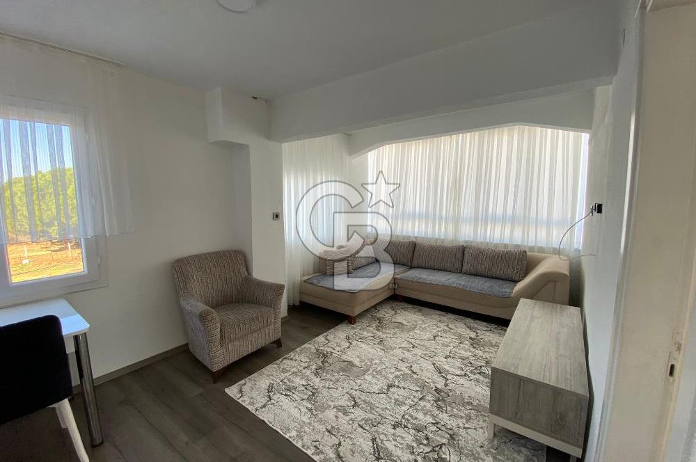 AKBÜK MERKEZDE,DENİZE 3 ADIM MESAFEDE EŞYALI 2+1 DAİRE -YAZ/KIŞ  YAŞANACAK KONUMDA!