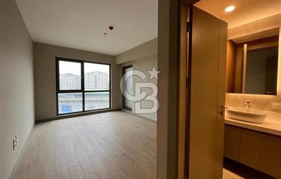 ÇEKMEKÖYPARK KAPALI MUTFAK 150 M2 BRÜT-97 M2 NET 2+1 SIFIR DAİRE