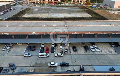 Sakarya Arifiye Yeni Galericiler Sitesinde 280m2 Satılık Dükkan