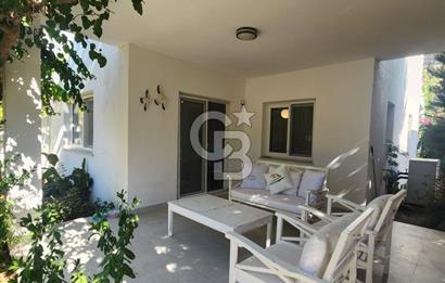 GÜMÜŞLÜK MÜSTAĶİL HAVASINDA BAHÇELİ MİMAR TASARIMLI MODERN DAİRE