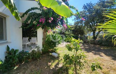 GÜMÜŞLÜK MÜSTAĶİL HAVASINDA BAHÇELİ MİMAR TASARIMLI MODERN DAİRE