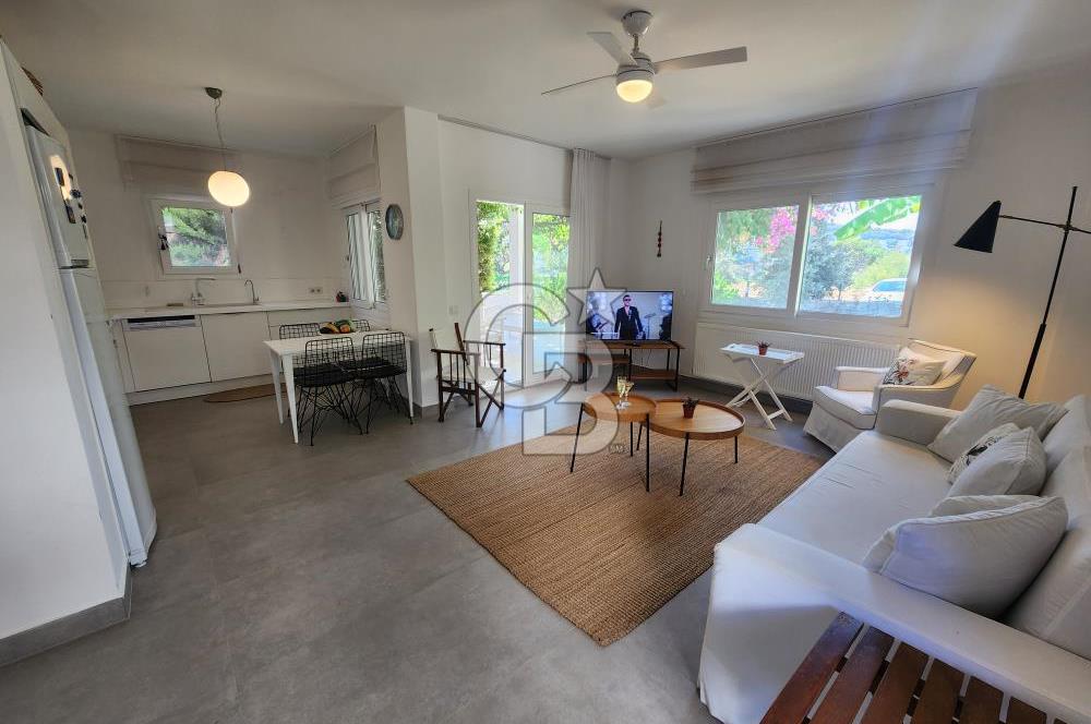 GÜMÜŞLÜK MÜSTAĶİL HAVASINDA BAHÇELİ MİMAR TASARIMLI MODERN DAİRE