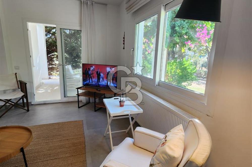 GÜMÜŞLÜK MÜSTAĶİL HAVASINDA BAHÇELİ MİMAR TASARIMLI MODERN DAİRE