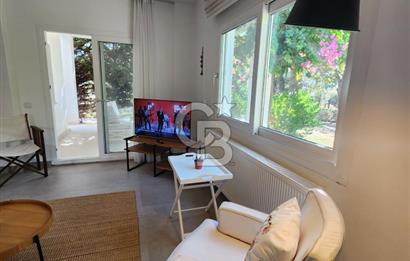 GÜMÜŞLÜK MÜSTAĶİL HAVASINDA BAHÇELİ MİMAR TASARIMLI MODERN DAİRE