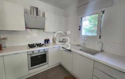 GÜMÜŞLÜK MÜSTAĶİL HAVASINDA BAHÇELİ MİMAR TASARIMLI MODERN DAİRE