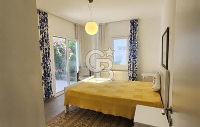 GÜMÜŞLÜK MÜSTAĶİL HAVASINDA BAHÇELİ MİMAR TASARIMLI MODERN DAİRE