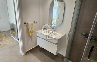 GÜMÜŞLÜK MÜSTAĶİL HAVASINDA BAHÇELİ MİMAR TASARIMLI MODERN DAİRE