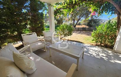 GÜMÜŞLÜK MÜSTAĶİL HAVASINDA BAHÇELİ MİMAR TASARIMLI MODERN DAİRE