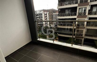 İZMİR BAYRAKLI POSTACILAR MAHALLESİNDE KİRALIK 3+1 DAİRE