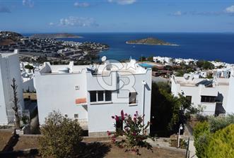 Gümüşlük Gümüşkaya'da Tam Müstakil Deniz Manzaralı Villa