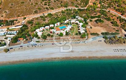 Palamutbükü Mertur Sitesi’nde Denize Yakın Yenilenmiş 2+1 Bahçe Katı Daire