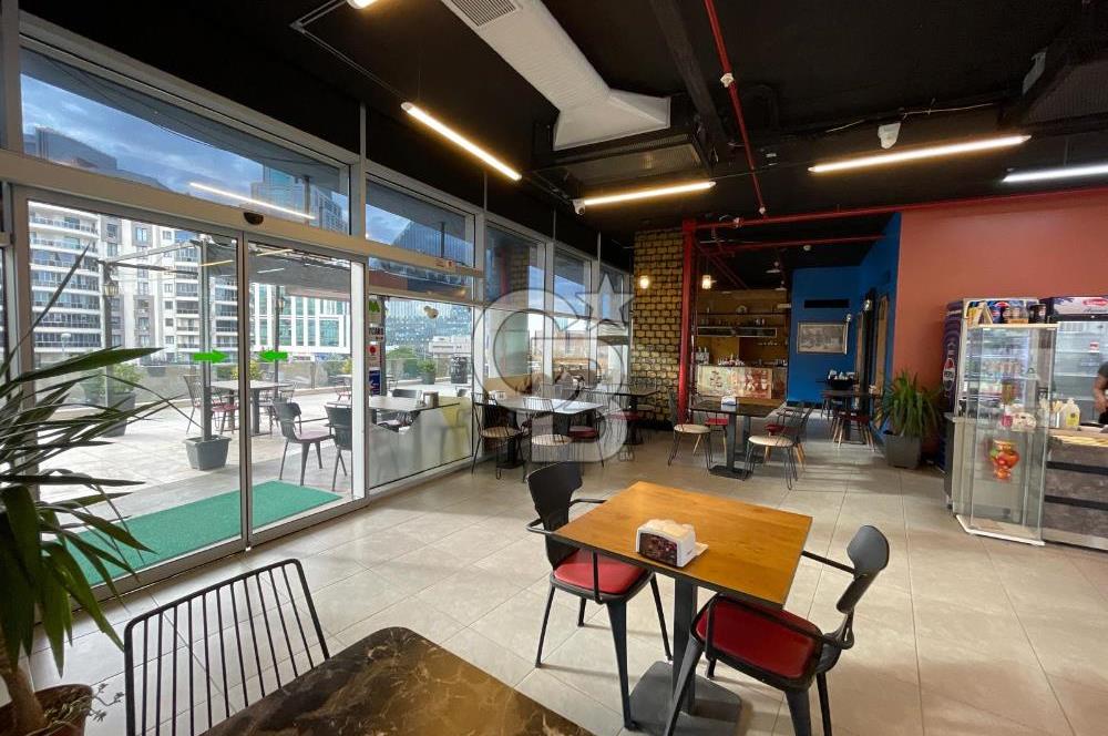 ÇUKURAMBAR PARAGONTOWERDA GENİŞ TERASLI DEVREN KİRALIK RESTORAN
