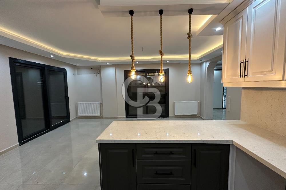 MUSELAND'den Emsalsiz Yapıya Sahip 5+2 Fourleks Villa
