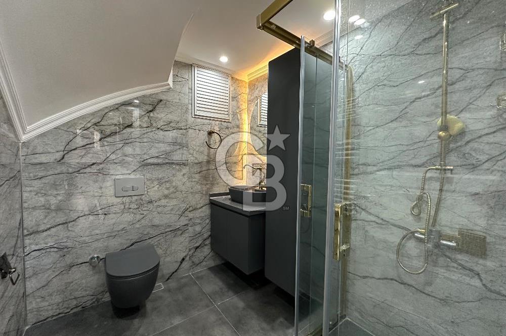 MUSELAND'den Emsalsiz Yapıya Sahip 5+2 Fourleks Villa
