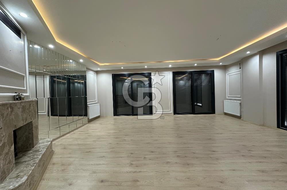 MUSELAND'den Emsalsiz Yapıya Sahip 5+2 Fourleks Villa