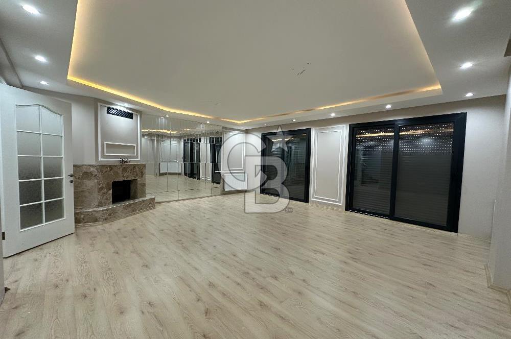 MUSELAND'den Emsalsiz Yapıya Sahip 5+2 Fourleks Villa