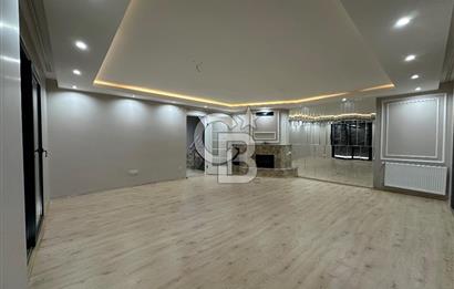 MUSELAND'den Emsalsiz Yapıya Sahip 5+2 Fourleks Villa