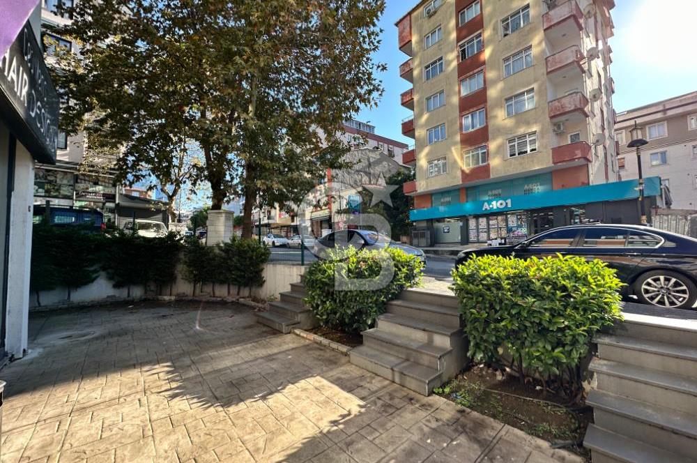 Maltepe Cevizlide 75 m² Yatırım Değeri Yüksek Fırsat Dükkan