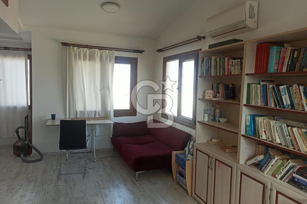 Satılık Panoramik Deniz Manzaralı - Müstakil Tripleks