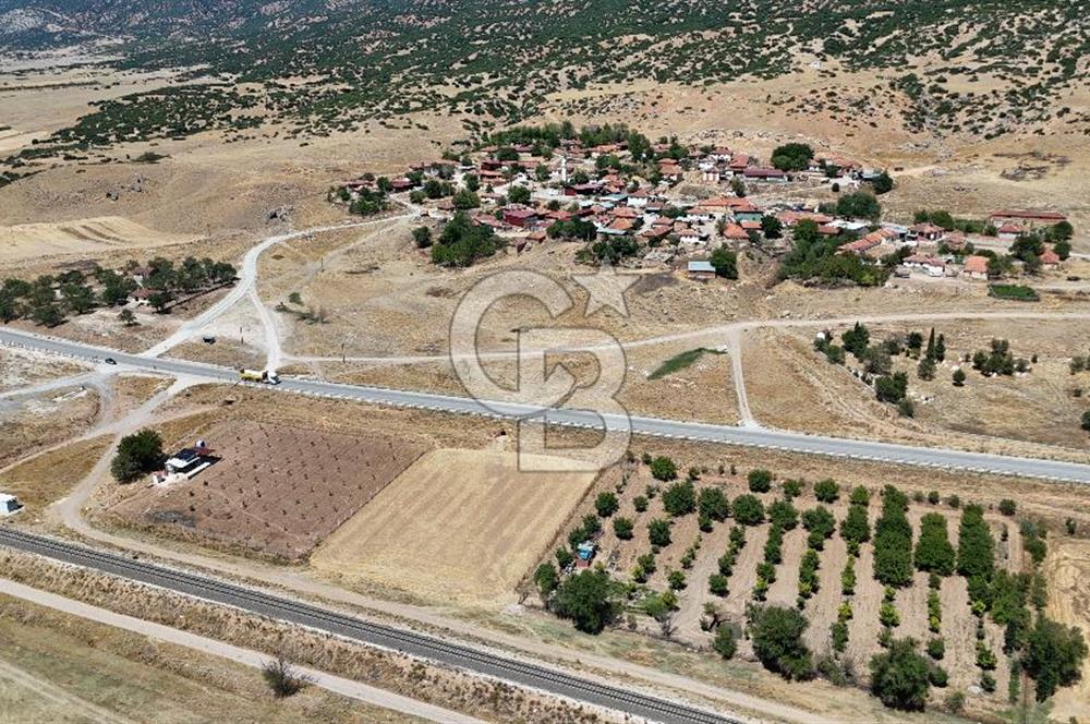 Dinar Yaka Köyü Yatırıma Uygun Satılık Tarla 8815 m²