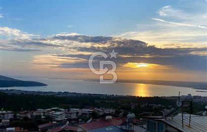 Akbükte Eşsiz Deniz Manzaralı,Bahçeli,Özel Havuzlu Satılık villa