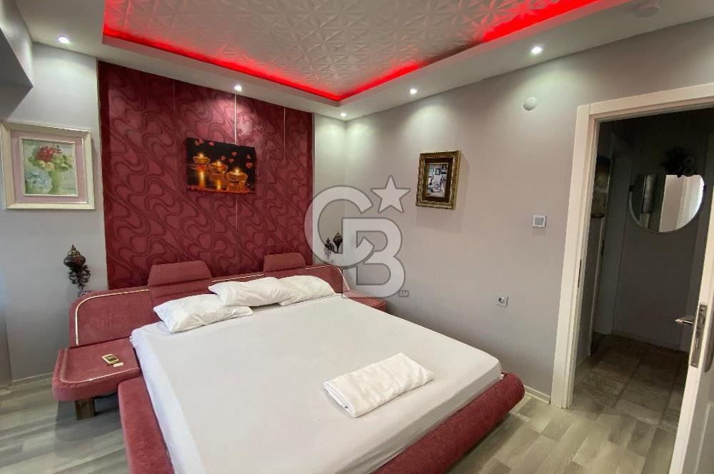 Akbükte Eşsiz Deniz Manzaralı,Bahçeli,Özel Havuzlu Satılık villa