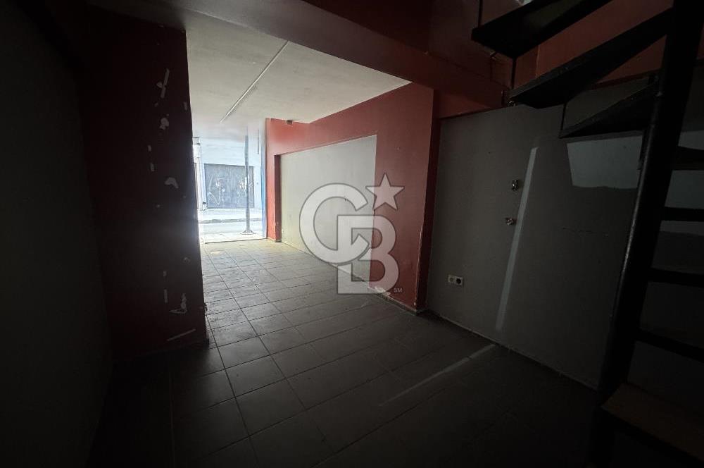 Alsancak 2. Kordon’da 40 m²  Batar kartlı Ulaşım Noktalarına Yakın Satılık Dükkan