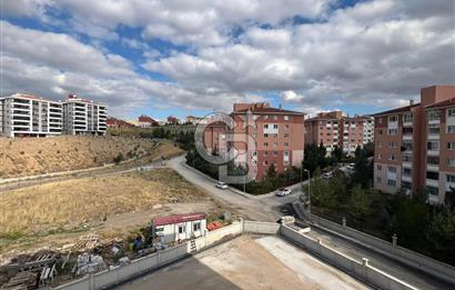 Cb Vizyon Tuğba ERKAL'dan Yüksek Kat Köşe Konum Fırsat 1+1 Daire