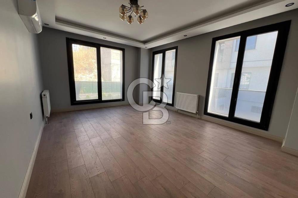 Kavaklı Es Marin Menekşe Konaklarında Sıfır 2+1 Ara Kat Daire