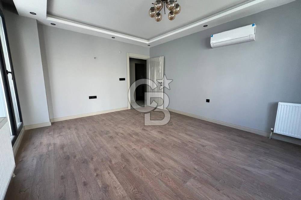 Kavaklı Es Marin Menekşe Konaklarında Sıfır 2+1 Ara Kat Daire