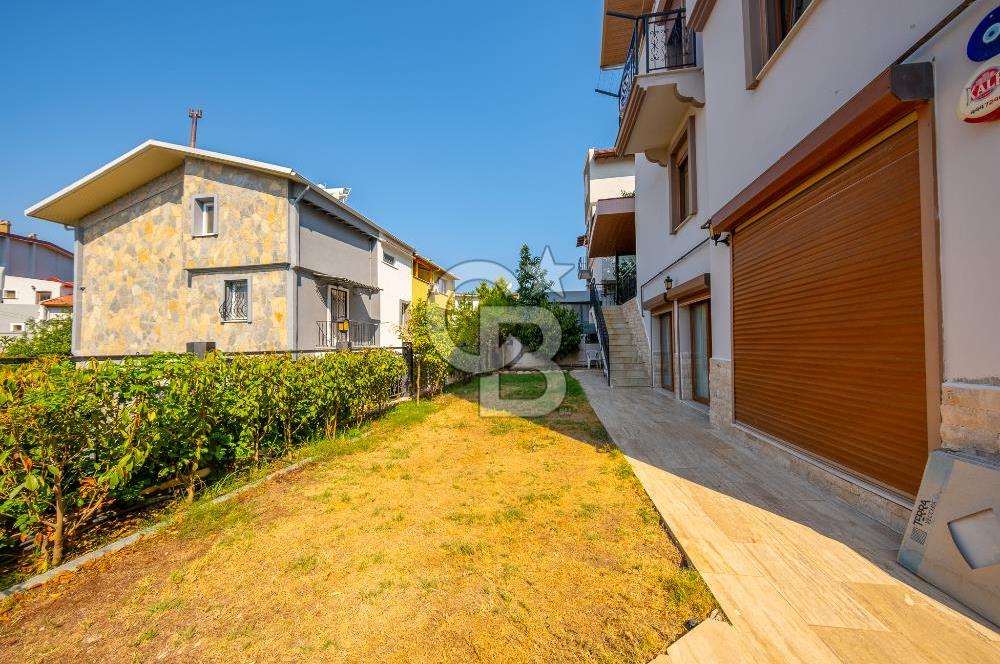Kahramanderenin Gözde Konumunda 4 Katlı 3+2 Villa