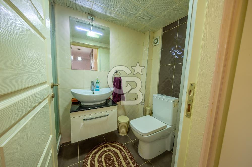 Kahramanderenin Gözde Konumunda 4 Katlı 3+2 Villa