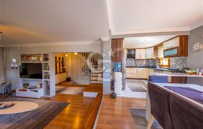 Kahramanderenin Gözde Konumunda 4 Katlı 3+2 Villa