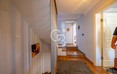 Kahramanderenin Gözde Konumunda 4 Katlı 3+2 Villa