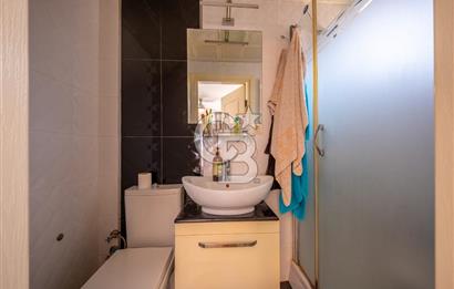 Kahramanderenin Gözde Konumunda 4 Katlı 3+2 Villa