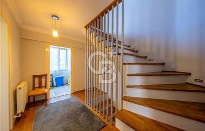 Kahramanderenin Gözde Konumunda 4 Katlı 3+2 Villa
