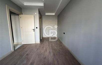 Kavaklı Es Marin Menekşe Konaklarında Sıfır 2+1 Ara Kat Daire