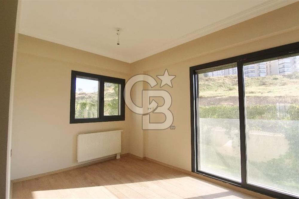 İzmir Çiğli Esentepe Has Evler Sitesi Kiralık 3+1 182 m² Daire