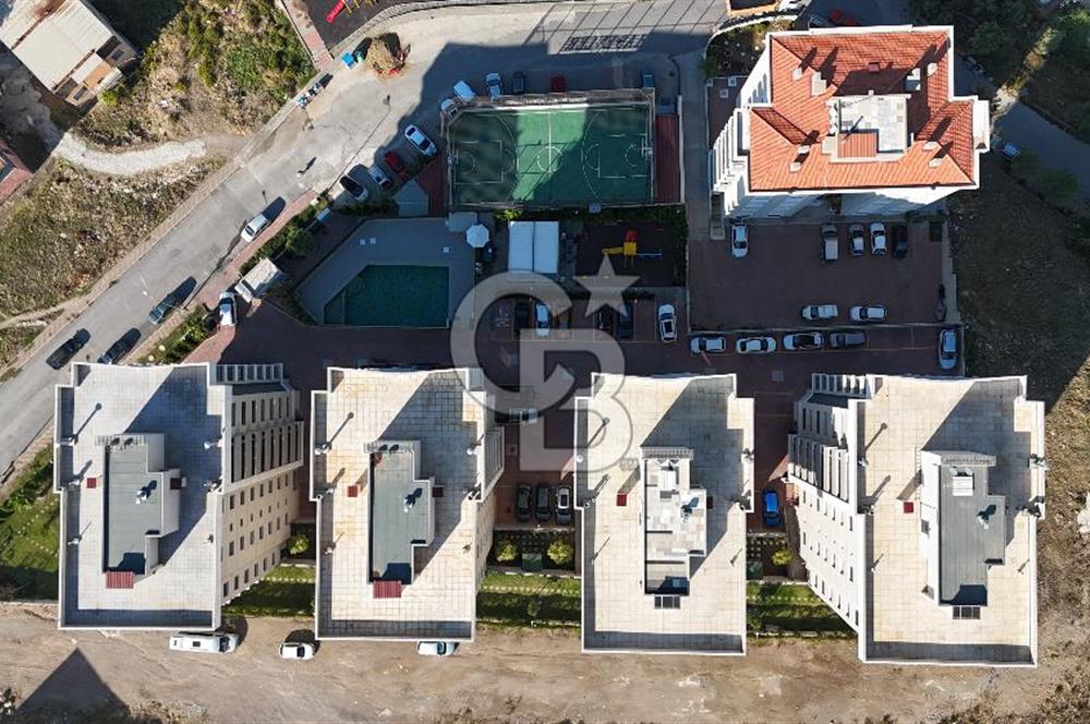 İzmir Çiğli Esentepe Has Evler Sitesi Kiralık 3+1 182 m² Daire