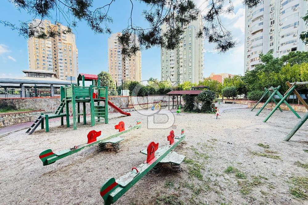 Mavişehir Albatros Bloklarında Deniz Manzaralı Satılık 3+1 Daire