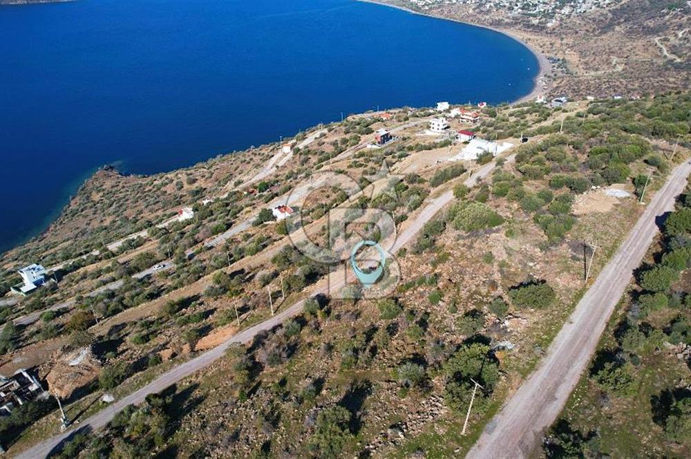ÇANDARLI EYKO ADA MANZARALI VİLLA İMARLI SATILIK ARSA