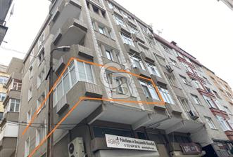 Şirinevler Meydan'da Bakımlı,Temiz 3+1 Kiralık Daire